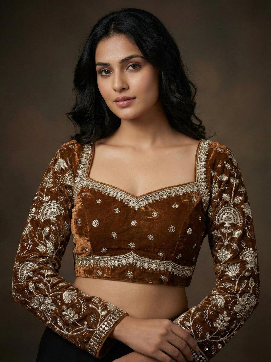 Full sleeve zari work blouse