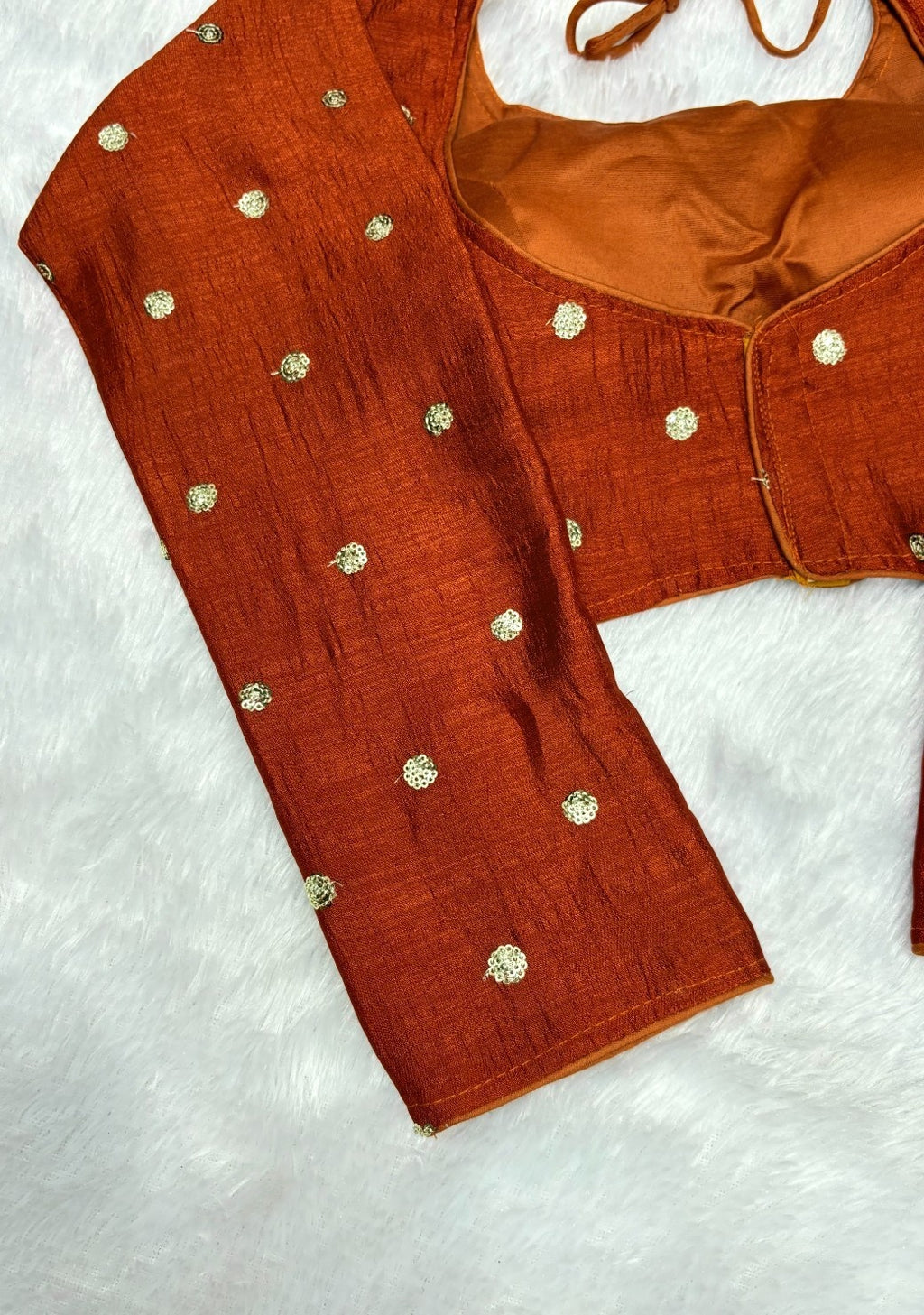 Full sleeves embrodery blouse